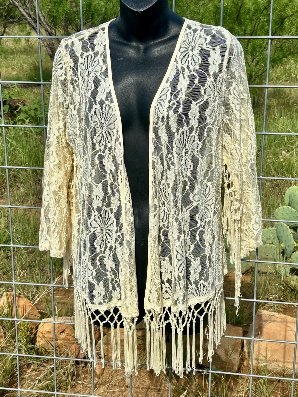 Ryu Cream Lace Fringe Open-Front Cape Jacket